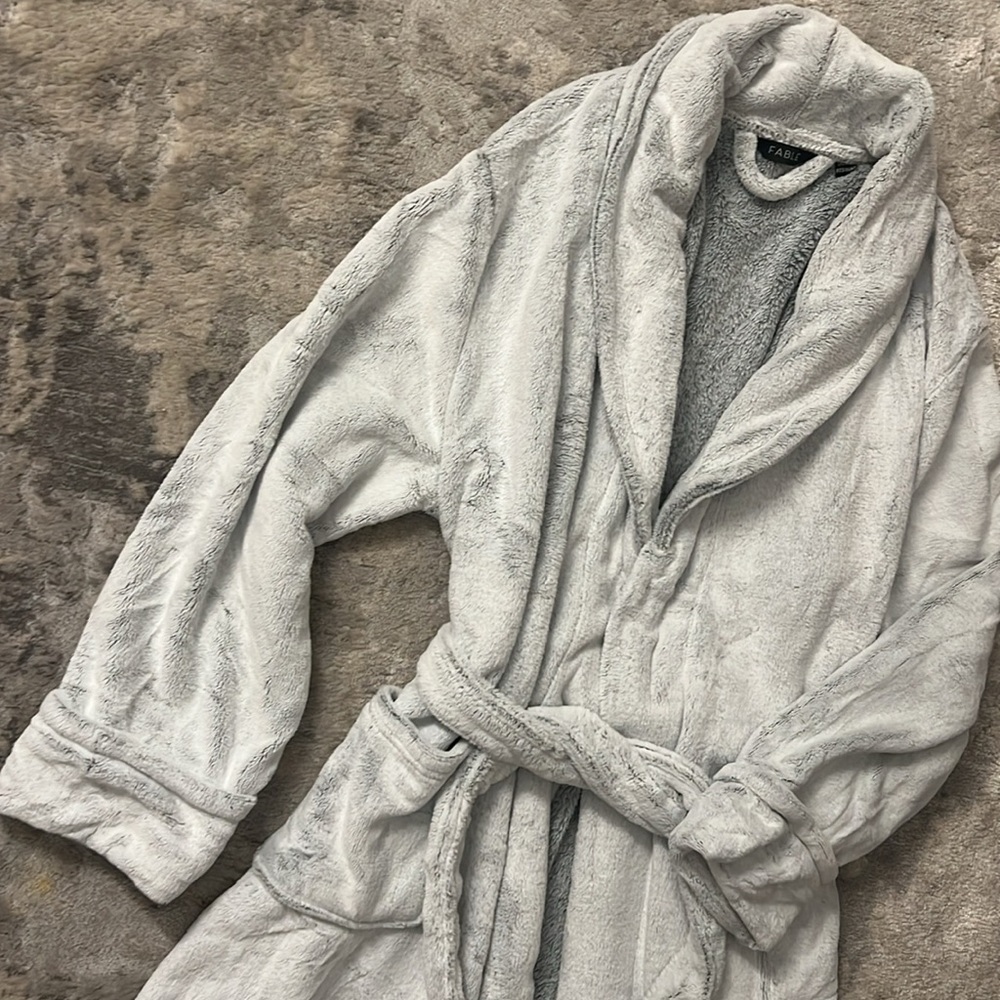 Soft White/Grey Robe - Picture 2 of 2